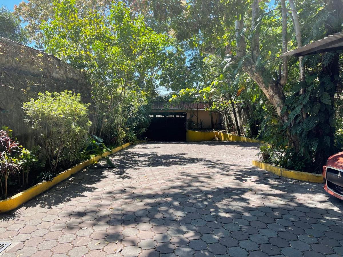 Villa Las Flores San Salvador Buitenkant foto